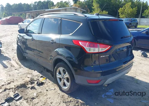 2014 Ford Escape Se z USA, uszkodzony, nr VIN 1FMCU0GX6EUC03359